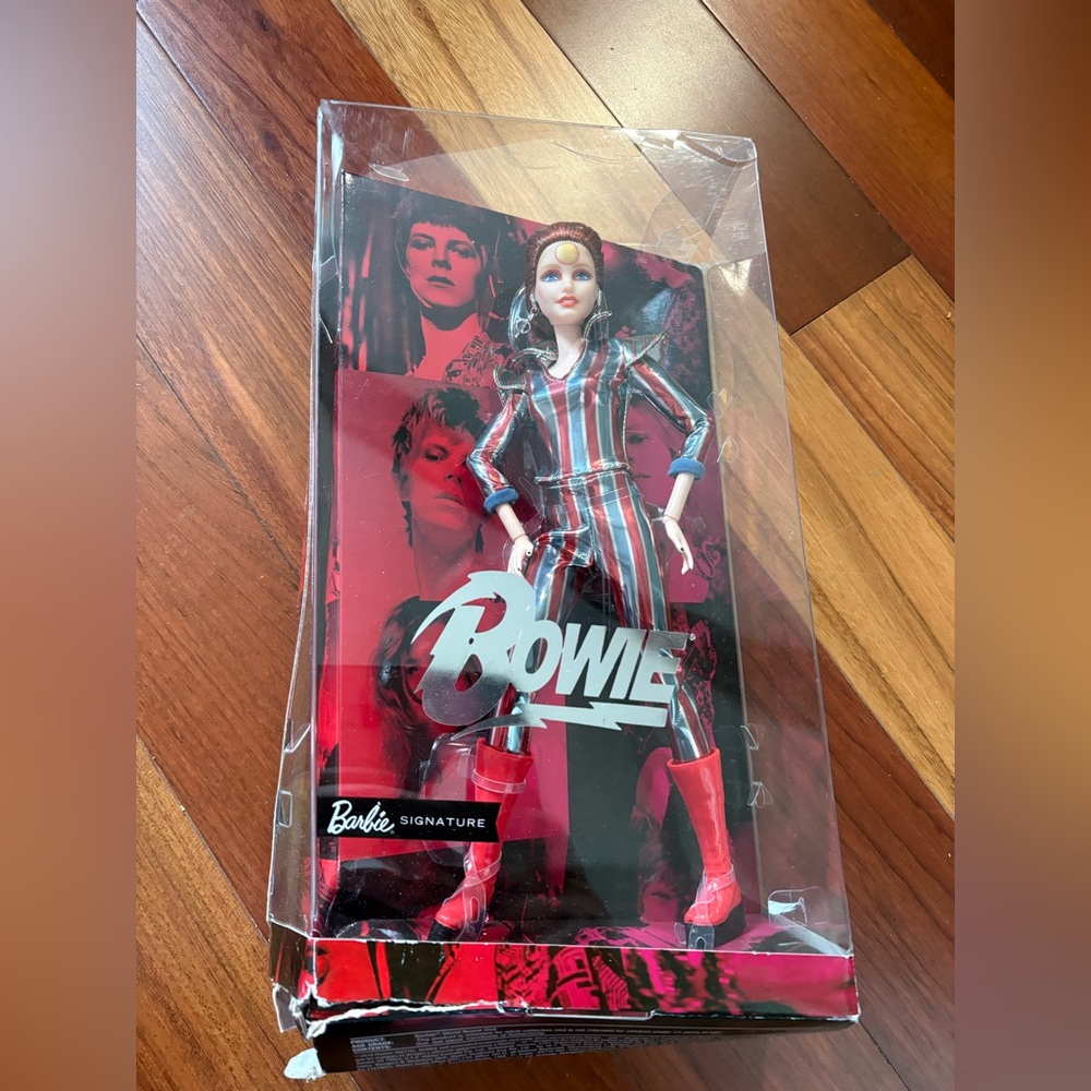 collector Barbie David Bowie